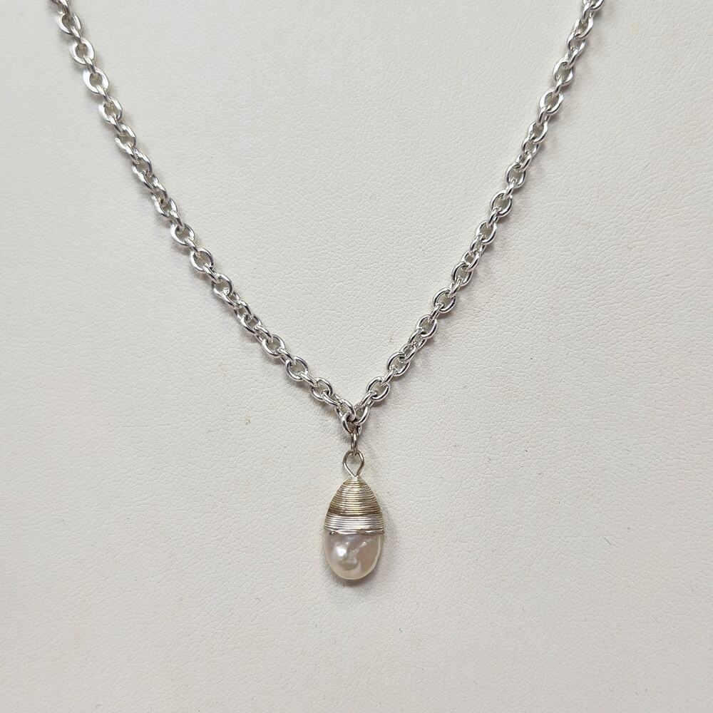 Freshwater Pearl Wire Wrapped Pendant Chain Necklace Silver Tone Adjustable